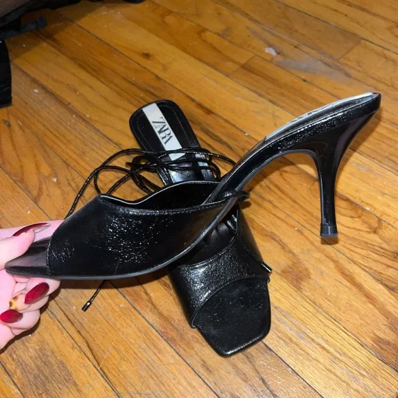 Zara lace up strappy heels size 8/EU 39 - worn ONCE - Picture 3 of 3